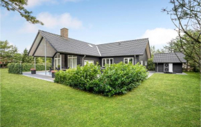 Beautiful Home In Tarm With Sauna